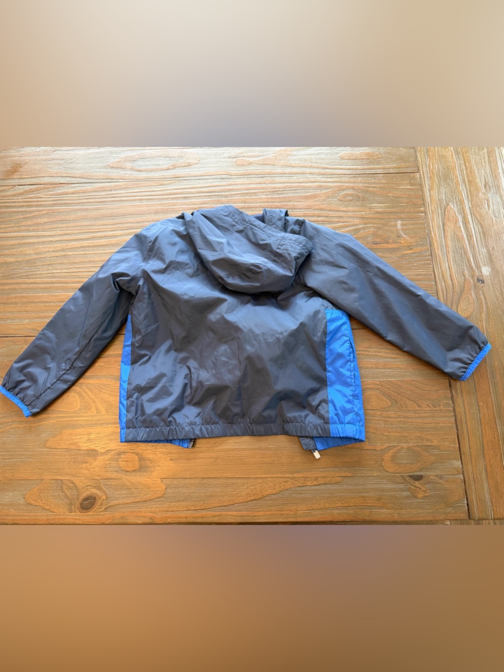 Nike Kids Hooded Windbreaker in Navy & Royal Blue - Picture 6 of 6